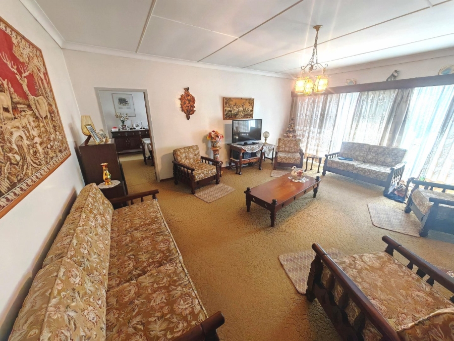 3 Bedroom Property for Sale in Uitsig Free State